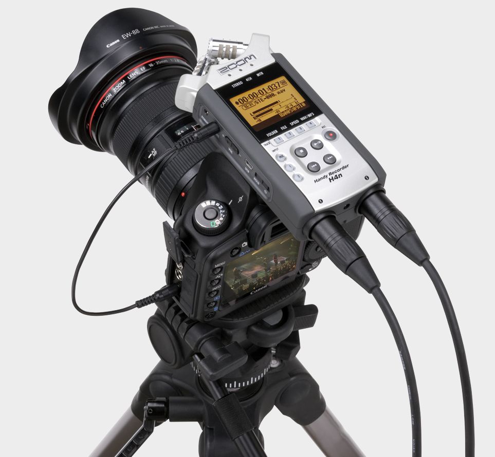 zoom_h4n_dslr Use a Zoom H4n as an On-Camera DSLR Mic